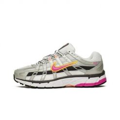Buty do chodzenia damskie Nike W P6000. Białe obuwie do biegania damskie Nike. Za 389.00 zł.