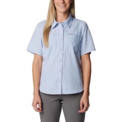 Damska koszulka turystyczna Columbia Silver Ridge 3.0 z krótkim rękawem. Niebieskie t-shirty damskie Columbia, s, bez wzorów, z nylonu, bez kołnierzyka. Za 279.00 zł.