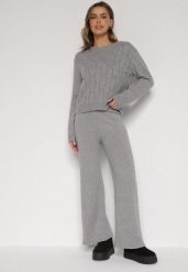 Szary Komplet z Wełną i Bawełną Sweter ze Splotem i Szerokie Spodnie Reinettia. Szare spodnie materiałowe damskie Born2be, z bawełny, bez kołnierzyka. Za 124.99 zł.