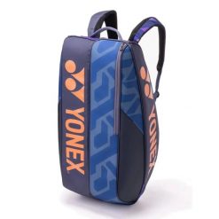 Torba na rakiety tenisowe Yonex Pro. Niebieskie torebki klasyczne damskie YONEX, bez wzorów, z materiału, bez dodatków. Za 537.00 zł.