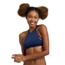 Damski top do kostiumu kąpielowego Arena Crop Think R. Niebieskie bikini damskie Arena, bez wzorów. Za 204.50 zł.