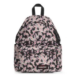 Plecak Eastpak Day Pak'r. Czarne plecaki damskie Eastpak, bez wzorów, z materiału, eleganckie. Za 242.00 zł.