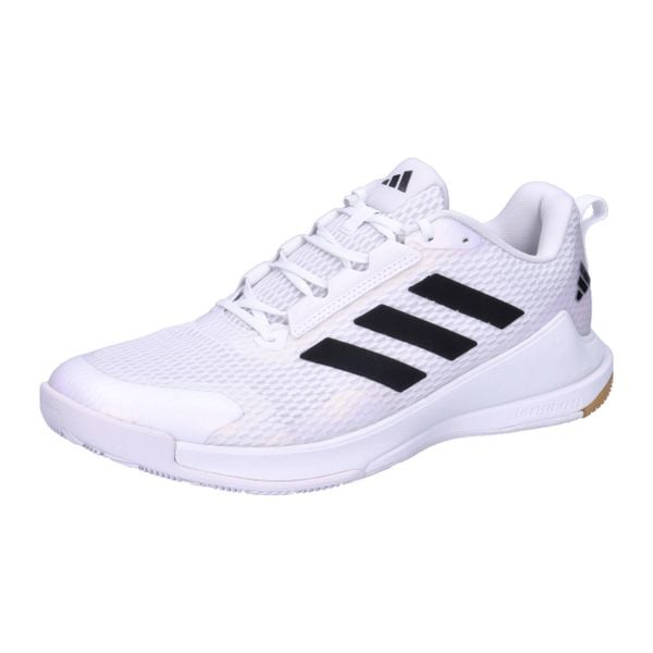 Buty do biegania Mężczyzna Adidas Novaflight 2 biały. Białe obuwie do biegania damskie Adidas. Za 466.30 zł.