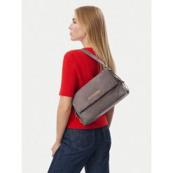 Torebka LOVE MOSCHINO. Szare torebki klasyczne damskie Love Moschino, bez wzorów, bez dodatków. Za 919.99 zł.