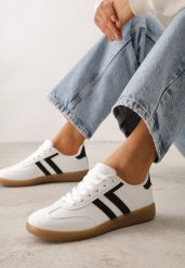 Białe Sneakersy Typu Klasyczne Tenisówki Kilice. Białe trampki i tenisówki damskie Renee, bez wzorów, z koronki. Za 99.99 zł.