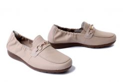 RIEKER L9354-60 beige, półbuty damskie. Brązowe półbuty damskie Rieker, bez wzorów, bez obcasa. Za 339.90 zł.