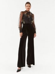 Silvian Heach Kombinezon Suit GPA23303TU Czarny Regular Fit. Czarne kombinezony damskie Silvian Heach, bez wzorów, z syntetyku, bez kołnierzyka, bez ramiączek. Za 2,639.00 zł.