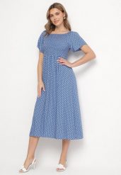 Niebieska Sukienka z Bawełny o Rozkloszowanym Kroju w Kropeczki Lisadrisa. Niebieskie sukienki damskie Born2be, na co dzień, m, bez wzorów, z bawełny, eleganckie, bez kołnierzyka, bez ramiączek, midi, rozkloszowane. W wyprzedaży za 51.99 zł.