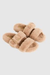VALENTINO Beżowe klapki damskie z syntetycznego futerka. Brązowe klapki damskie Valentino by Mario Valentino, bez wzorów, z syntetyku, bez obcasa. W wyprzedaży za 489.99 zł.