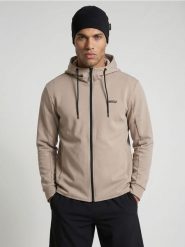 Czapka beanie U DYNAMIC - czarny. Czarne czapki męskie Sinsay, bez wzorów. Za 15.99 zł.