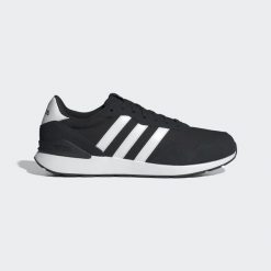 Buty Run 60s 4.0. Białe buty trekkingowe męskie Adidas, bez zapięcia, trekkingowe. Za 259.00 zł.