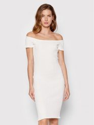 Guess Sukienka dzianinowa W2YK54 Z30L1 Écru Slim Fit. Sukienki damskie Guess, l, z aplikacjami, z bawełny, bez kołnierzyka, bez ramiączek. Za 549.99 zł.