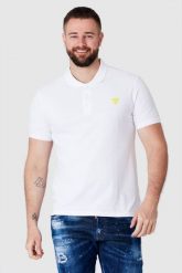GUESS Biała koszulka polo z żółtym logo. Białe koszulki polo męskie Guess, m, z aplikacjami, bez ramiączek. W wyprzedaży za 159.99 zł.