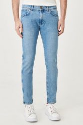 WRANGLER BRYSON MĘSKIE SPODNIE JEANSOWE GREEN STEEL W14XJX31Z 112145816. Zielone spodnie materiałowe męskie Wrangler, bez wzorów, z jeansu. Za 229.99 zł.
