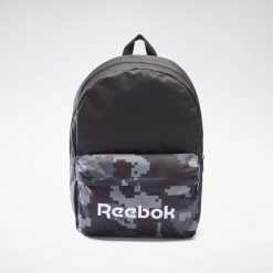 Plecak REEBOK szkolny na co dzień. Czarne plecaki damskie Reebok, bez wzorów. Za 105.00 zł.