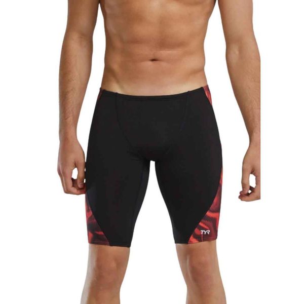 Spodenki treningowe do kolan TYR Waveform 610 - jammery. Czarne kąpielówki męskie TYR, m, bez wzorów, do pływania. Za 239.00 zł.