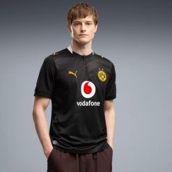Koszulka piłkarska Borussia Dortmund 26/27 wyjazdowa. Bluzki sportowe damskie Puma, l, bez wzorów, z materiału, bez ramiączek. Za 439.99 zł.