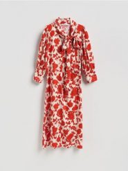 Wzorzysta sukienka midi - wielobarwny. Sukienki damskie Reserved, na co dzień, l, bez wzorów, z wiskozy, bez kołnierzyka, bez ramiączek, midi, proste. Za 249.99 zł.