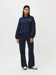 LeGer Spodnie dresowe "Enola" w kolorze granatowym rozmiar: 34. Niebieskie spodnie dresowe damskie LeGer, bez wzorów, z dresówki. Za 130.99 zł.