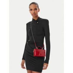 Torebka Furla. Czerwone torebki klasyczne damskie Furla, bez wzorów, bez dodatków. Za 1,039.00 zł.