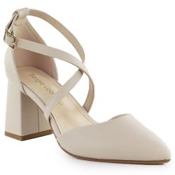 Czółenka damskie z paskami beżowe Sergio Leone SK840. Brązowe czółenka damskie Sergio Leone, bez wzorów, ze skóry ekologicznej, bez obcasa. Za 139.99 zł.