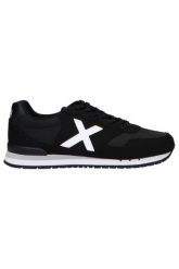 Tenisówki Munich Model Dash 103 Kolor Czarny. Czarne trampki i tenisówki męskie munich, bez wzorów, z materiału, bez zapięcia. Za 322.25 zł.