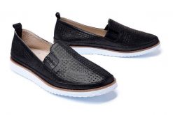 LANQIER 42C2518 black, półbuty/mokasyny damskie. Czarne mokasyny damskie Lanqier, ze skóry. Za 104.95 zł.