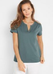 Bawełniany T-shirt z dekoracyjnym dekoltem. Czarne t-shirty damskie bonprix, bez wzorów, z bawełny, bez kołnierzyka. Za 59.99 zł.