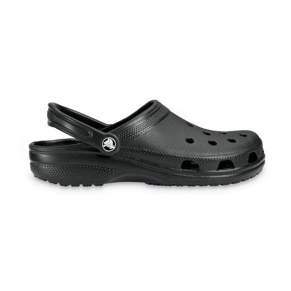 Klapki dla dorosłych Crocs Classic. Czarne klapki damskie Crocs, bez wzorów, bez obcasa. Za 224.96 zł.