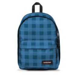 Plecak Eastpak Out Of Office. Niebieskie plecaki damskie Eastpak, bez wzorów, ze skóry, młodzieżowe. Za 309.50 zł.