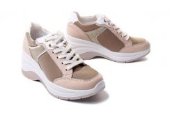 IGI&CO 16560 11 visone, półbuty/sneakersy damskie. Brązowe półbuty damskie IGI&CO, w ażurowe wzory, bez obcasa, na koturnie. Za 233.94 zł.