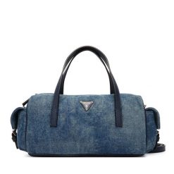 Torebka Guess. Niebieskie torebki klasyczne damskie Guess, z aplikacjami, bez dodatków. Za 609.99 zł.