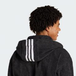 Szlafrok z kapturem. Czarne szlafroki damskie Adidas, xl, bez wzorów. Za 399.00 zł.
