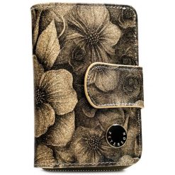 Złoty, pionowy portfel damski ze skóry naturalnej i ekologicznej, zamykany suwakiem i zatrzaskiem - Peterson. Żółte portfele damskie Peterson, bez wzorów, ze skóry. Za 99.00 zł.