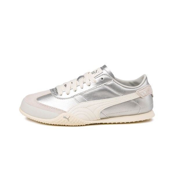 Buty sportowe damskie Puma Bella UT. Białe buty sportowe na co dzień damskie Puma, bez wzorów, z gumy, na fitness i siłownię. Za 356.50 zł.