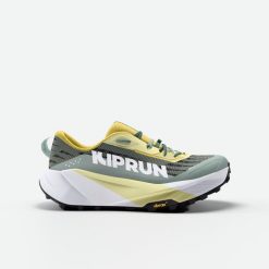Buty do biegania w terenie damskie Kiprun Kipsummit Max. Zielone obuwie do biegania damskie KIPRUN. Za 599.99 zł.