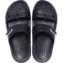 Crocs klapki Classic czarne 206761 001. Czarne klapki damskie Crocs, bez wzorów, bez obcasa. Za 119.99 zł.