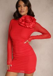 Czerwona Koktajlowa Sukienka o Dopasowanym Kroju z Kwiatową Aplikacją 3D Besisha. Czerwone sukienki damskie Renee, s, z aplikacjami, eleganckie, bez kołnierzyka, bez ramiączek, mini, dopasowane. Za 54.99 zł.