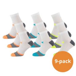 Skarpety do biegania Xtreme, 9 par, Multi biały. Białe skarpetki damskie XTREME SOCKSWEAR, bez wzorów. Za 190.99 zł.