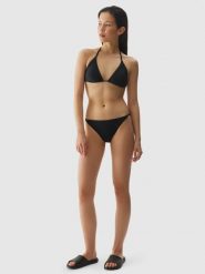 4F Dół od bikini damski - czarny L. Czarne bikini damskie 4f, bez wzorów. W wyprzedaży za 19.99 zł.
