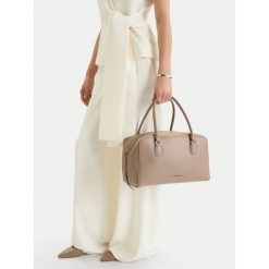 Torebka GINO ROSSI. Brązowe torebki klasyczne damskie Gino Rossi, bez wzorów, bez dodatków. Za 499.99 zł.