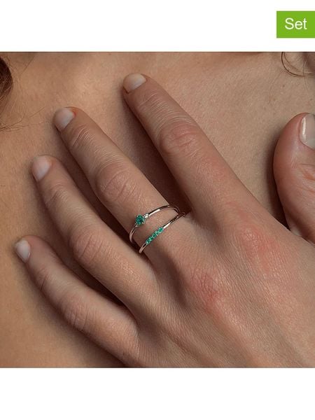 Les Petites Précieuses Srebrne pierścionki (2 szt.) ze szmaragdami rozmiar: 60. Szare pierścionki damskie Les Petites Précieuses, z szmaragdem, srebrne. Za 324.45 zł.