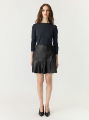 YAS Skórzana spódnica "Colly" w kolorze czarnym rozmiar: L. Czarne spódniczki damskie YAS, l, bez wzorów, ze skóry, mini. Za 284.95 zł.