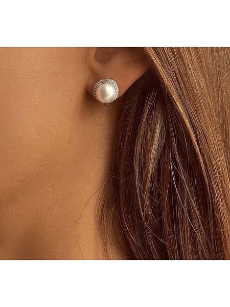 Eclat d'Argent Srebrne kolczyki-wkrętki z cyrkoniami i perłami rozmiar: onesize. Białe kolczyki damskie Eclat d'Argent, z cyrkonią, srebrne. Za 130.99 zł.