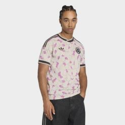 Koszulka wyjazdowa Chile 26. Brązowe t-shirty sportowe męskie Adidas, bez ramiączek, do piłki nożnej, climacool (adidas). Za 439.00 zł.