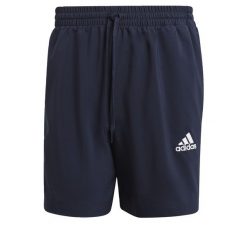 Krótki adidas Aeroready Essentials Chelsea Linear Logo. Białe szorty sportowe męskie Adidas, m, z materiału, na fitness i siłownię. Za 85.99 zł.