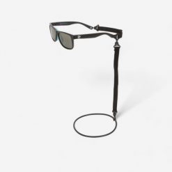 Okulary przeciwsłoneczne do surfingu Decathlon z polaryzacją. Czarne okulary przeciwsłoneczne damskie Decathlon. Za 119.99 zł.