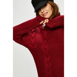 Jacqueline de Yong - Sweter. Brązowe golfy damskie Jacqueline de Yong, s, bez wzorów, z dzianiny, bez ramiączek. W wyprzedaży za 79.90 zł.