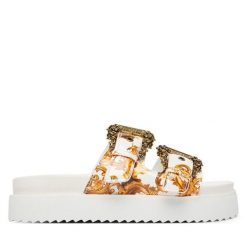 Klapki Versace Jeans Couture. Żółte klapki damskie Versace Jeans Couture, bez wzorów, z jeansu, bez obcasa. Za 799.99 zł.