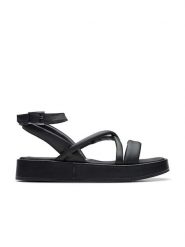 Clarks Skórzane sandały "Alda Cross" w kolorze czarnym rozmiar: 39,5. Czarne sandały damskie Clarks, bez wzorów, bez obcasa. Za 140.53 zł.